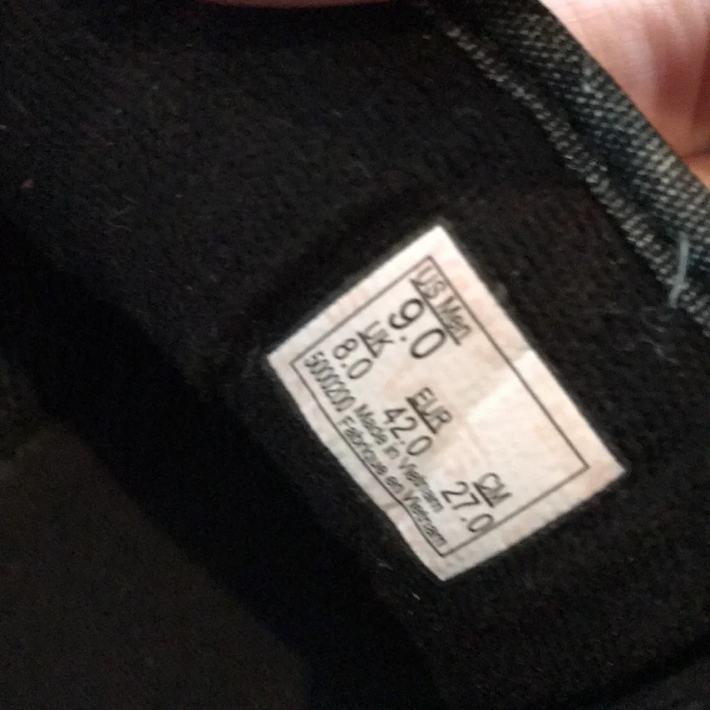 Vans Size 9 - Picture 4 of 8